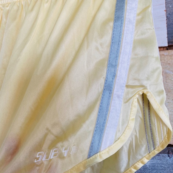 ❤️🙌Authentic 1980s Sub 4 Shorts - Picture 13 of 14